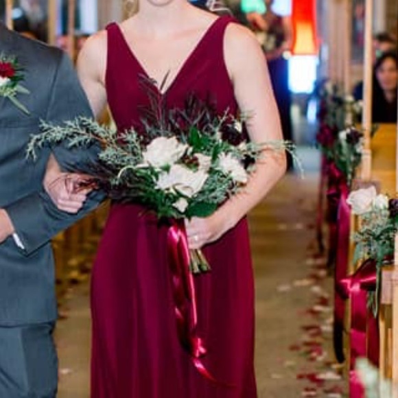 Sorella Vita gown, burgundy, size 8, 8862 style - Picture 2 of 8